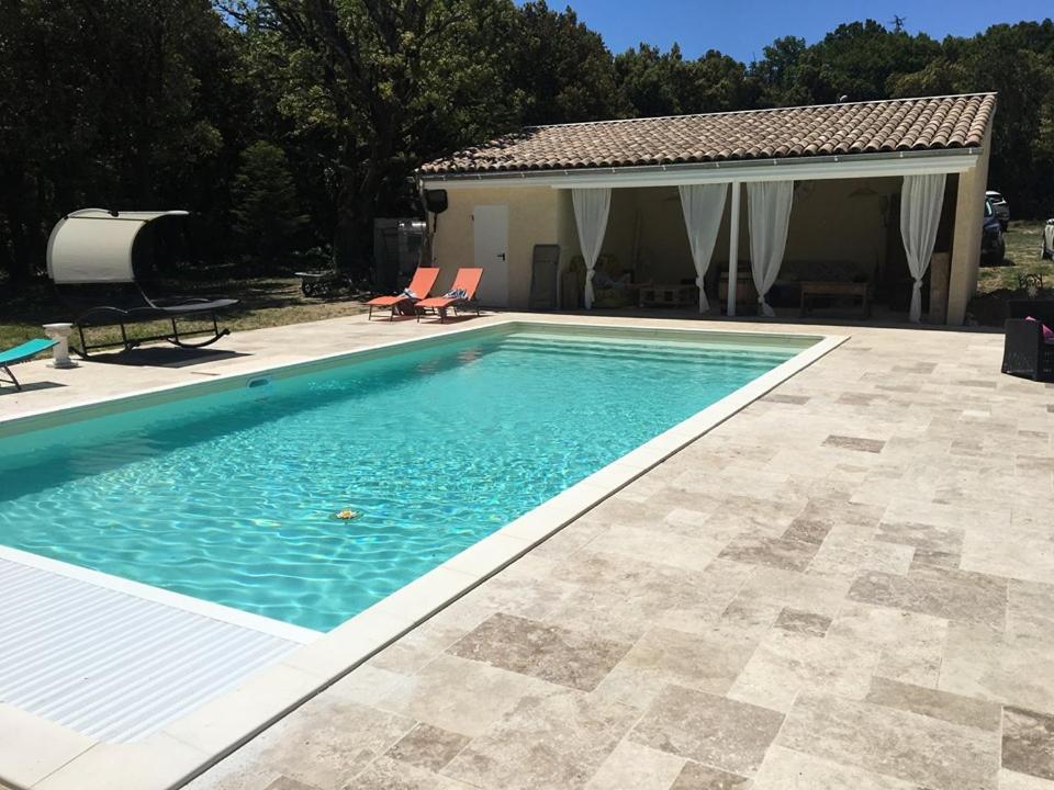 Le Mas Du Pigeonnier Réauville Exteriör bild